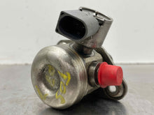 Load image into Gallery viewer, FUEL PUMP 135i 335i 335i GT 535i 535i Gt 640I 740i 740il 12-15 - NW547604
