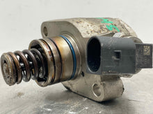 Load image into Gallery viewer, FUEL PUMP Audi A3 Volkswagen Golf Golf GTI 2015 15 2016 16 - NW548343
