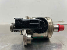 Load image into Gallery viewer, [INVENTORYCAR_YEAR_MAKE_MODEL] FUEL PUMP - NW549842
