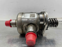 Load image into Gallery viewer, [INVENTORYCAR_YEAR_MAKE_MODEL] FUEL PUMP - NW549842
