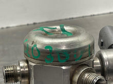 Load image into Gallery viewer, FUEL PUMP 550i 550i Gt 650i 750 HYBRID 750i 750il Active 7 Alpina 08-15 - NW577205
