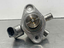 Load image into Gallery viewer, [INVENTORYCAR_YEAR_MAKE_MODEL] FUEL PUMP - NW586881
