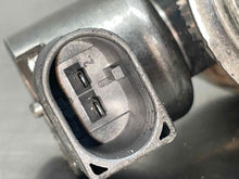 Load image into Gallery viewer, [INVENTORYCAR_YEAR_MAKE_MODEL] FUEL PUMP - NW586881
