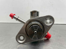 Load image into Gallery viewer, Fuel Pump  ENVISION 2020 - NW587968
