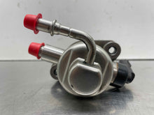 Load image into Gallery viewer, Fuel Pump Cadillac XT5 2021 - NW588206
