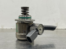 Load image into Gallery viewer, FUEL PUMP B250 CLA250 CLA45 GLA250 GLA45 GLAh 2013-2020 - NW589076
