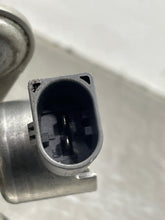 Load image into Gallery viewer, FUEL PUMP B250 CLA250 CLA45 GLA250 GLA45 GLAh 2013-2020 - NW589076
