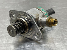 Load image into Gallery viewer, FUEL PUMP Beetle Golf Golf GTI Jetta Passat 14 15 16 - NW589030
