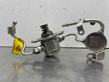 Load image into Gallery viewer, Fuel Pump  SAAB 9-5 2011 - NW591315
