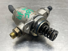 Load image into Gallery viewer, FUEL PUMP Audi A4 A5 A6 Allroad Q5 TT 13 14 15 16 17 - NW593127
