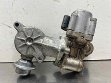 Load image into Gallery viewer, Fuel Pump  MERCEDES C-CLASS 2012 - NW593128
