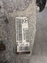 Load image into Gallery viewer, TRANSFER CASE ML320 ML350 ML550 E320 E350 GL450 06 07 08 09 - 12 - NW539357
