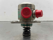 Load image into Gallery viewer, [INVENTORYCAR_YEAR_MAKE_MODEL] FUEL PUMP - NW601957
