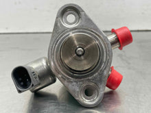 Load image into Gallery viewer, [INVENTORYCAR_YEAR_MAKE_MODEL] FUEL PUMP - NW601957
