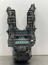 Load image into Gallery viewer, INTAKE MANIFOLD E250 Van CL550 CL600 CL63 CL65 CLS400 CLS550  11-20 - NW601852
