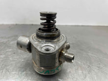 Load image into Gallery viewer, FUEL PUMP Jaguar Vanden Pl XF XFR XJ XJL XJR XK XKR 2010-2015 - NW601707
