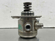 Load image into Gallery viewer, FUEL PUMP Jaguar Vanden Pl XF XFR XJ XJL XJR XK XKR 2010-2015 - NW601834
