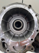Load image into Gallery viewer, TRANSFER CASE BMW X5 2000 00 2001 01 2002 02 2003 03 Auto - NW366004
