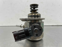 Load image into Gallery viewer, FUEL PUMP Santa Fe Sonata Sonata Hybrid Tucson Optima Sorento Sportage 15-20 - NW607691
