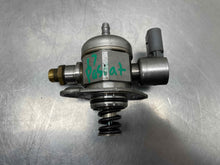 Load image into Gallery viewer, FUEL PUMP Beetle Golf Golf GTI Jetta Passat 14 15 16 - NW618685
