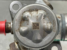 Load image into Gallery viewer, FUEL PUMP Infiniti Q50 Q60 2016 16 2017 17 2018 18 2019 19 - NW623094
