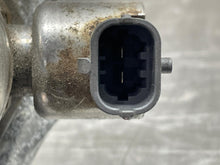 Load image into Gallery viewer, Fuel Pump Ford Explorer 2018 - NW636073

