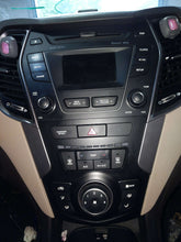 Load image into Gallery viewer, FRONT TEMPERATURE CONTROLS Hyundai Santa Fe 13 14 15 16 - NW636759
