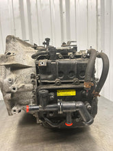 Load image into Gallery viewer, Transmission Hyundai Santa Fe 2015 - NW636679
