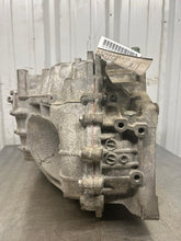 Load image into Gallery viewer, Transmission Hyundai Santa Fe 2015 - NW636679
