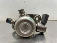 Load image into Gallery viewer, FUEL PUMP C250 C300 C350 C43 C63 E300 E350 E400 E550 GLC250d 15-20 - NW656345
