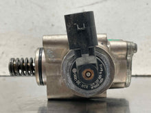 Load image into Gallery viewer, Fuel Pump  AUDI A8 2010 - NW658326
