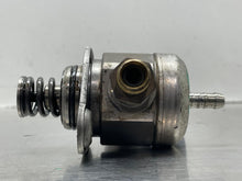 Load image into Gallery viewer, Fuel Pump A3 Beetle TT Golf Jetta 2008 08 2009 09 2010 10 2011 11 2012 12 - NW681211
