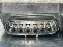 Load image into Gallery viewer, THROTTLE BODY Camry Solara 2002 02 2003 03 - NW690189
