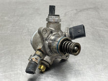 Load image into Gallery viewer, FUEL PUMP Audi A8 RS7 S6 S7 S8 2013 13 2014 14 2015 15 - NW705465
