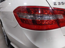Load image into Gallery viewer, OUTER TAIL LIGHT LAMP E300 E350 E400 E550 E63 10 11 12 13 Left - NW707794
