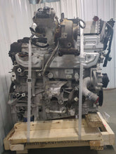 Load image into Gallery viewer, Engine Motor  SILVERADO 1500 PICKUP 2022 - NW543703
