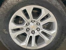 Load image into Gallery viewer, [INVENTORYCAR_YEAR_MAKE_MODEL] WHEEL RIM 20x9 20x9, 6 lug, 5-1/2" - NW543771
