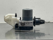 Load image into Gallery viewer, ABS Pump  CT5 2021 - NW547298
