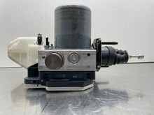 Load image into Gallery viewer, ABS Pump  CT5 2021 - NW547298
