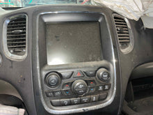 Load image into Gallery viewer, Radio Dodge Durango 2017 - NW547212

