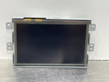 Load image into Gallery viewer, INFO-GPS SCREEN XE XF XFR XJ XJL Discovery Evoque Rover Sport 16-20 - NW548385
