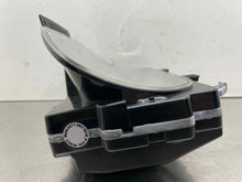 Load image into Gallery viewer, SPEEDOMETER CLUSTER Volvo XC60 2018 18 2019 19 - NW550362
