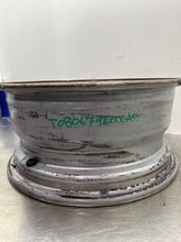Load image into Gallery viewer, WHEEL Mercedes C220 C280 C230 1994 94 1995 95 96 97 - NW556025
