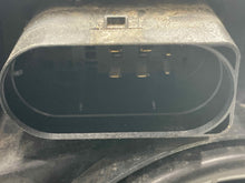Load image into Gallery viewer, HEADLIGHT LAMP ASSEMBLY C250 C300 C350 C43 C63 15 16 17 18 Left - NW551585
