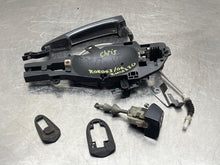 Load image into Gallery viewer, Exterior Door Handle 320i 323i 323ic 325ci 325i 330ci 330i 00-08 Left - NW342406
