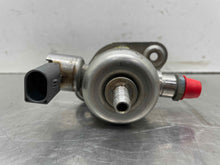 Load image into Gallery viewer, FUEL PUMP Beetle Golf Golf GTI Jetta Passat 14 15 16 - NW551347
