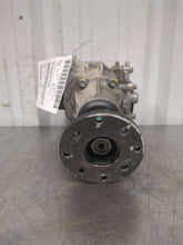 Load image into Gallery viewer, Transfer Case  SELTOS 2021 - NW557564
