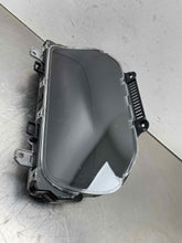 Load image into Gallery viewer, Speedometer Cluster Volvo XC40 2022 - NW557502
