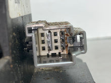 Load image into Gallery viewer, Floor Shifter  VOLVO 80 SERIES 2006 - NW416834
