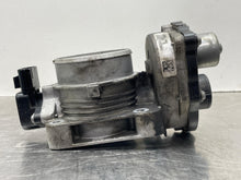 Load image into Gallery viewer, Throttle Body Lincoln MKT 2010 - NW557949
